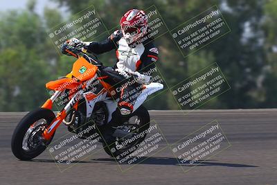 media/Sep-20-2025-TrackDaz (Sat) [[27f0cde673]]/C Group/1140am (Turn 2)/